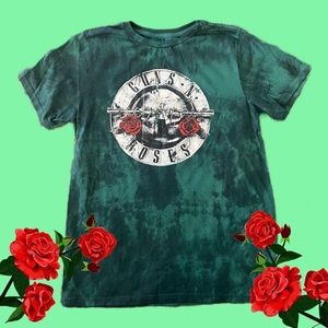 🌹GUNS N ROSES TSHIRT🌹

🌹PRICES NEGOTIABLE🌹